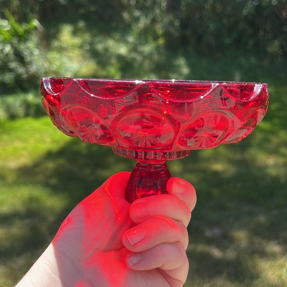 Vintage LE Smith Large Ruby Red Glass Moon and Star Pedestal Candy Dish - Picture 5 of 11